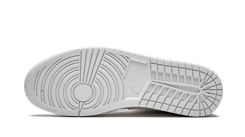 Air Jordan 1 Mid "Triple White"
