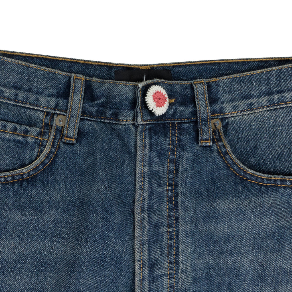 CROCHET APPLIQUE DENIM HONOLULU WASH BLUE SHORTS