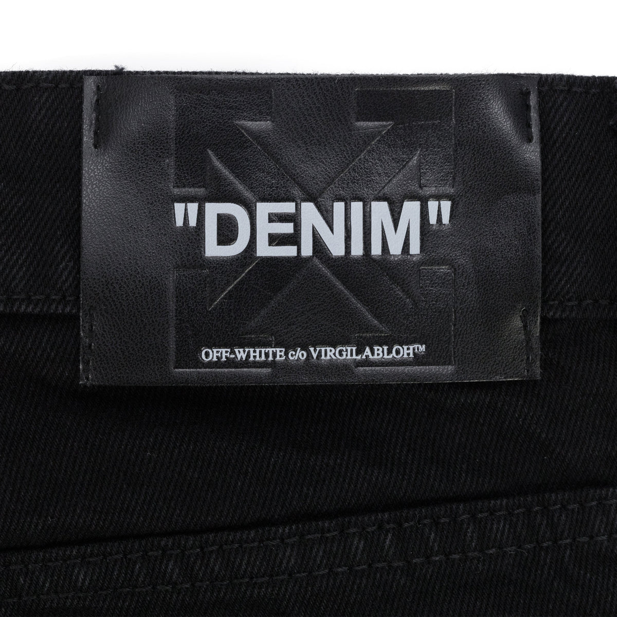 Black Spray Diag Jeans