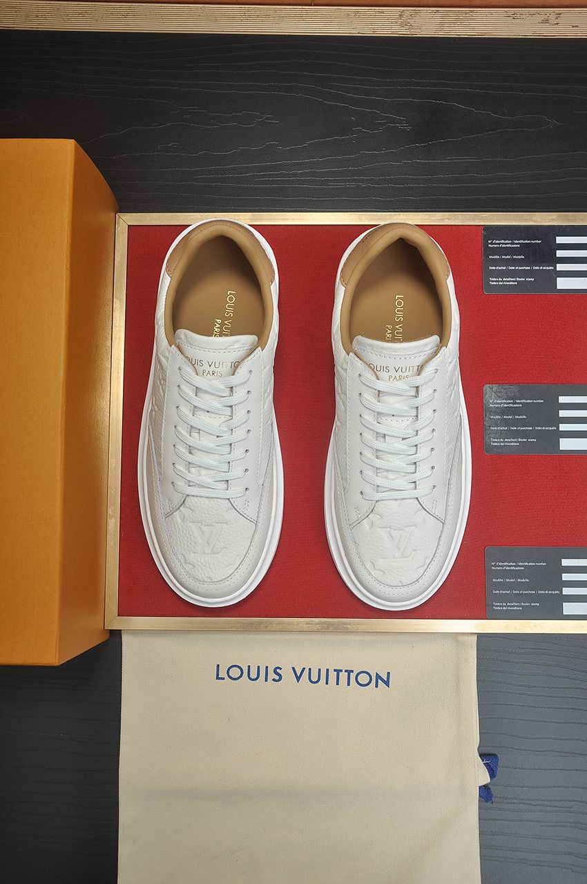 Louis Vuitton Men's White Low-Top Sneakers