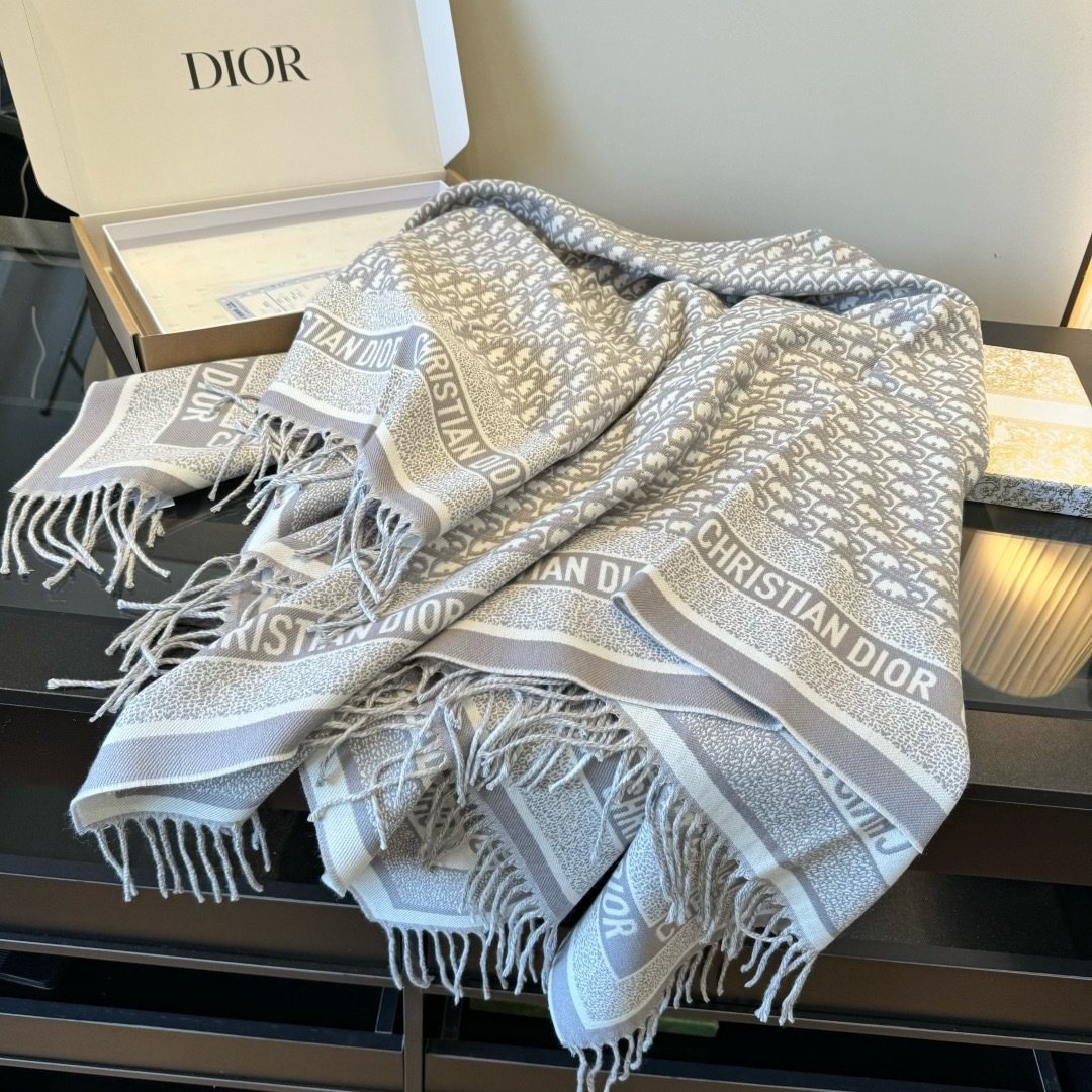 Dior Fringed Patterned Shawl