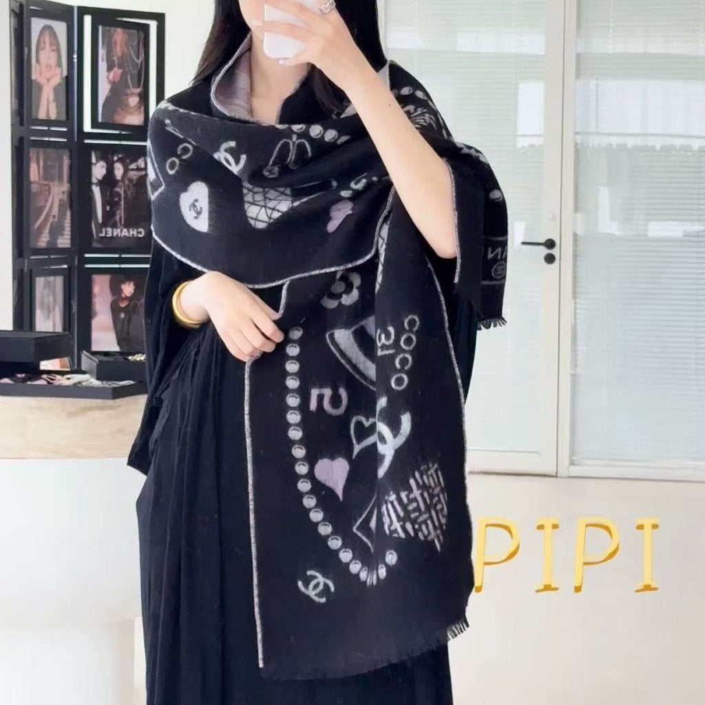Chanel Black Pearl Motif Scarf