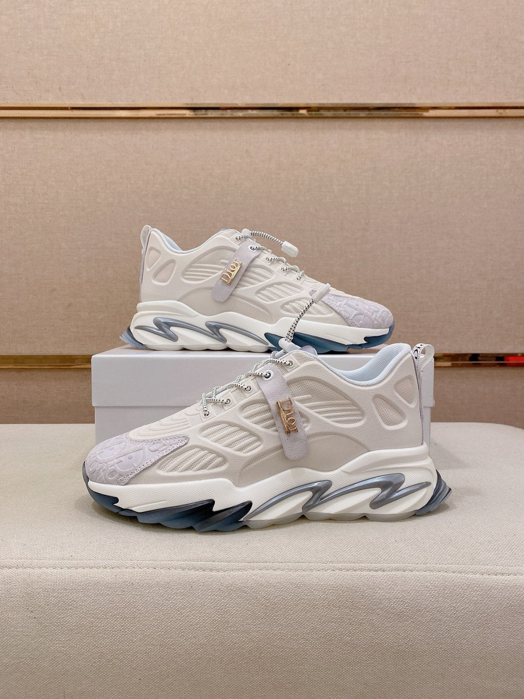 Dior Men's Sculpted Sole Lace-Up Sneakers