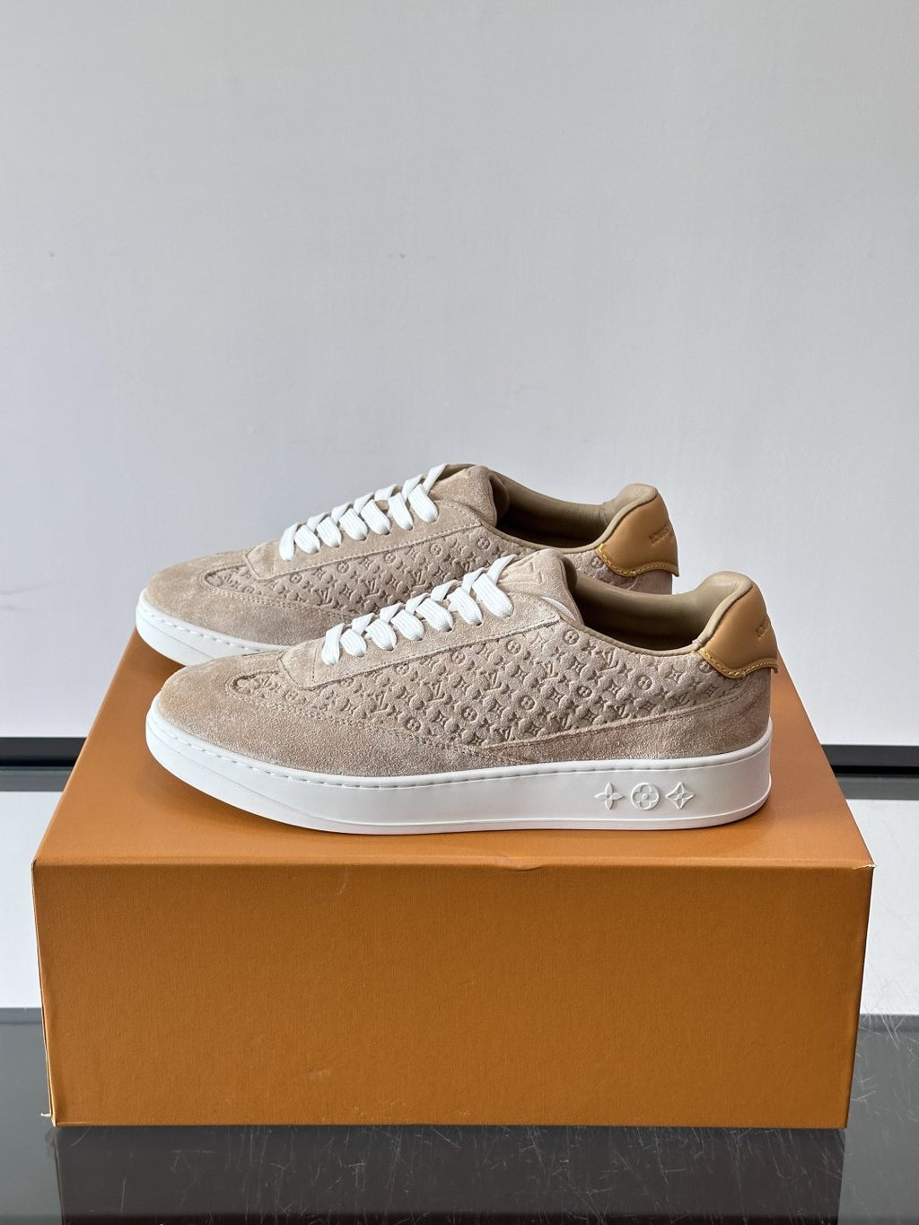 Louis Vuitton Flash Monogram Low-Top Sneakers