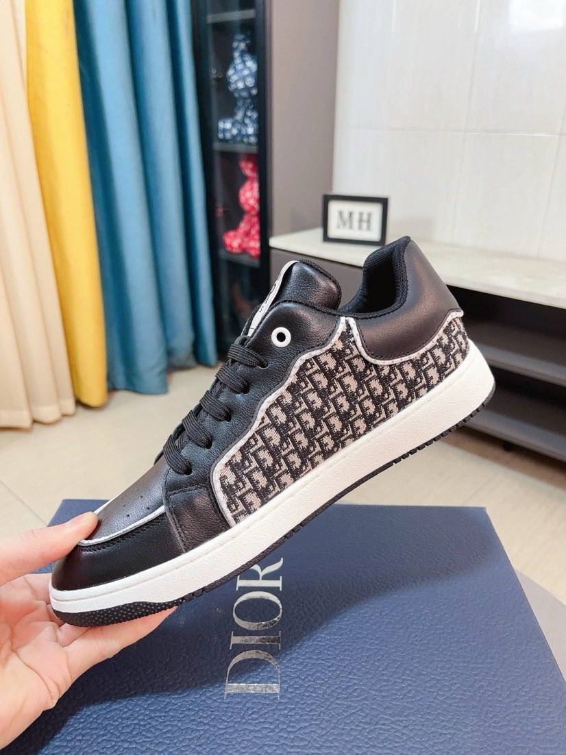 Dior Men's Patterned Panel Low-Top Sneakers
