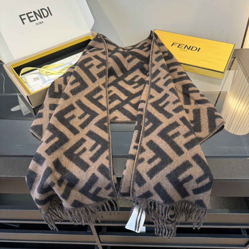 Fendi Geometric Fringed Scarf